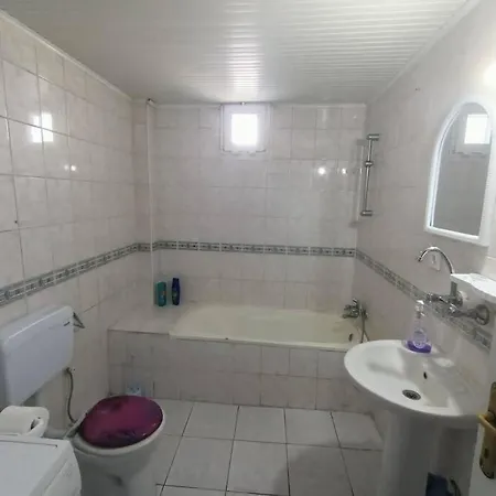 Apartment 3+1 Daire.hizli Wifi,havalimani Plaj, Market Yakin *