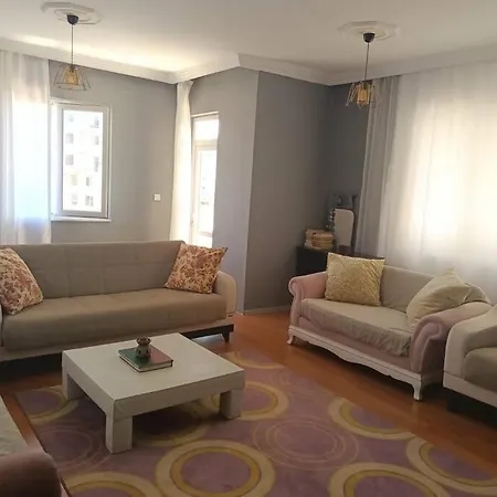 3+1 Daire.hizli Wifi,havalimani Plaj, Market Yakin Apartment *