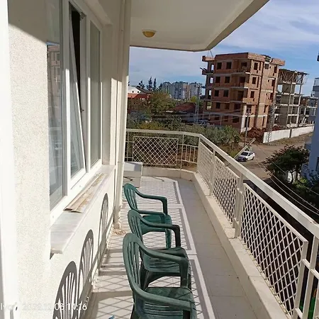 3+1 Daire.hizli Wifi,havalimani Plaj, Market Yakin