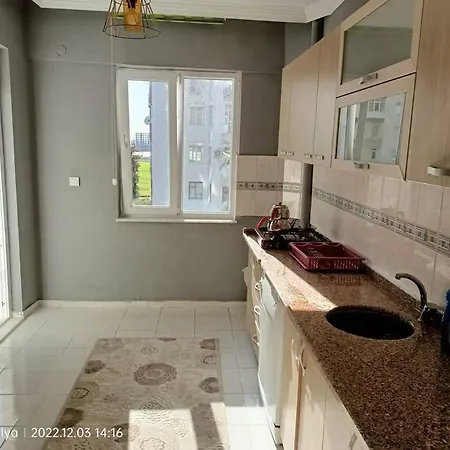 3+1 Daire.hizli Wifi,havalimani Plaj, Market Yakin Apartment Antalya